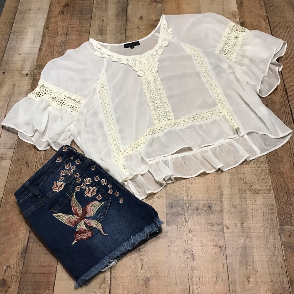 ⚜️ Ladies Sheer Blouse